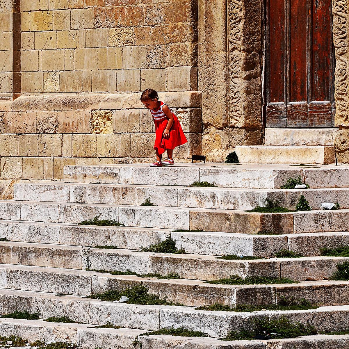 cosa faccio, scendo?