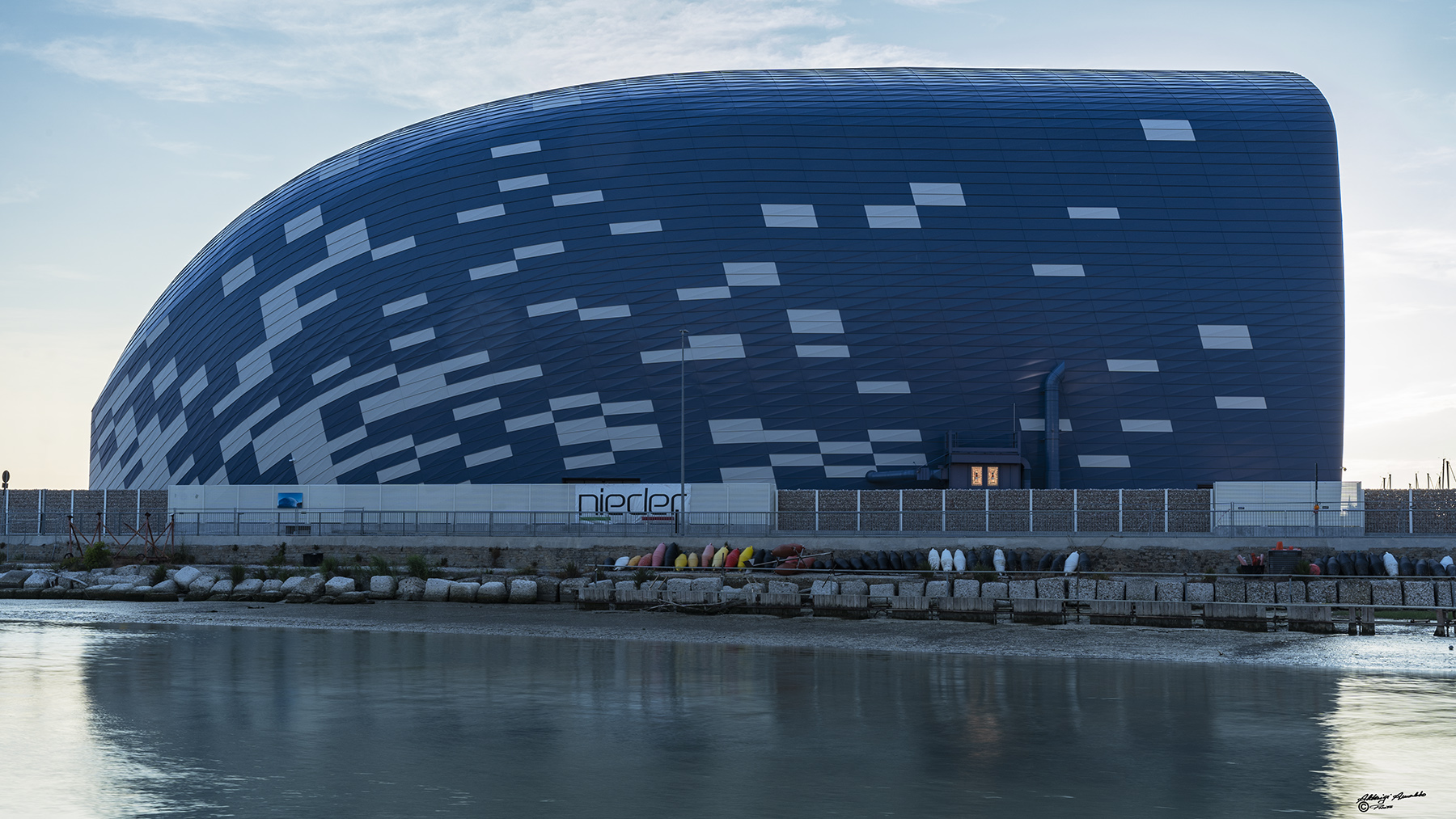 Cantiere  navale Rossini.. PU.