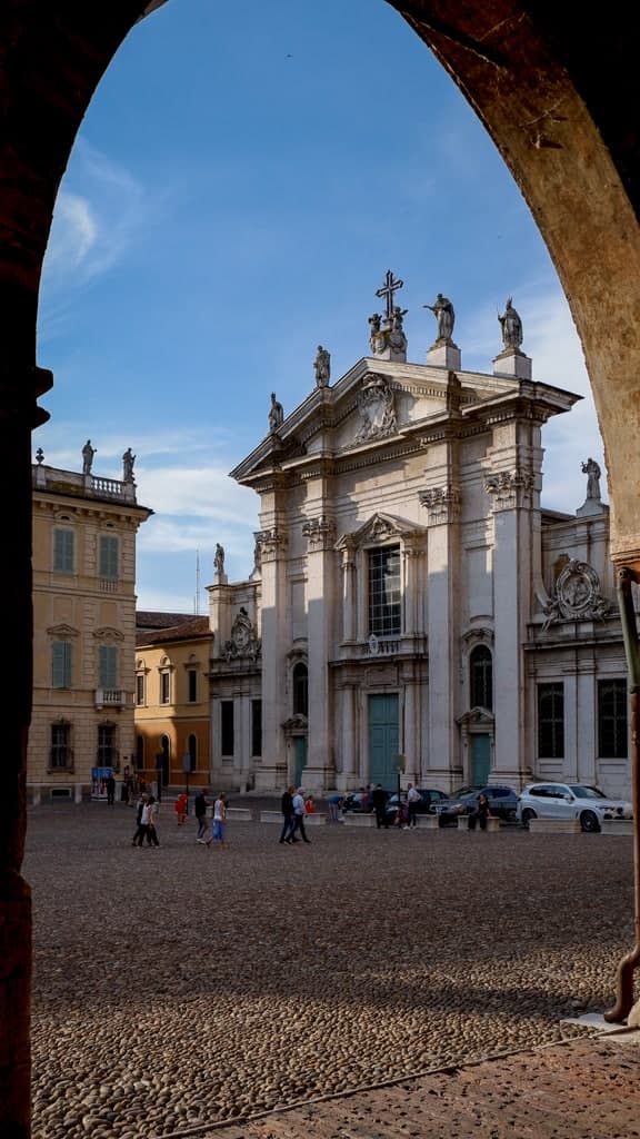 Duomo di Mantova