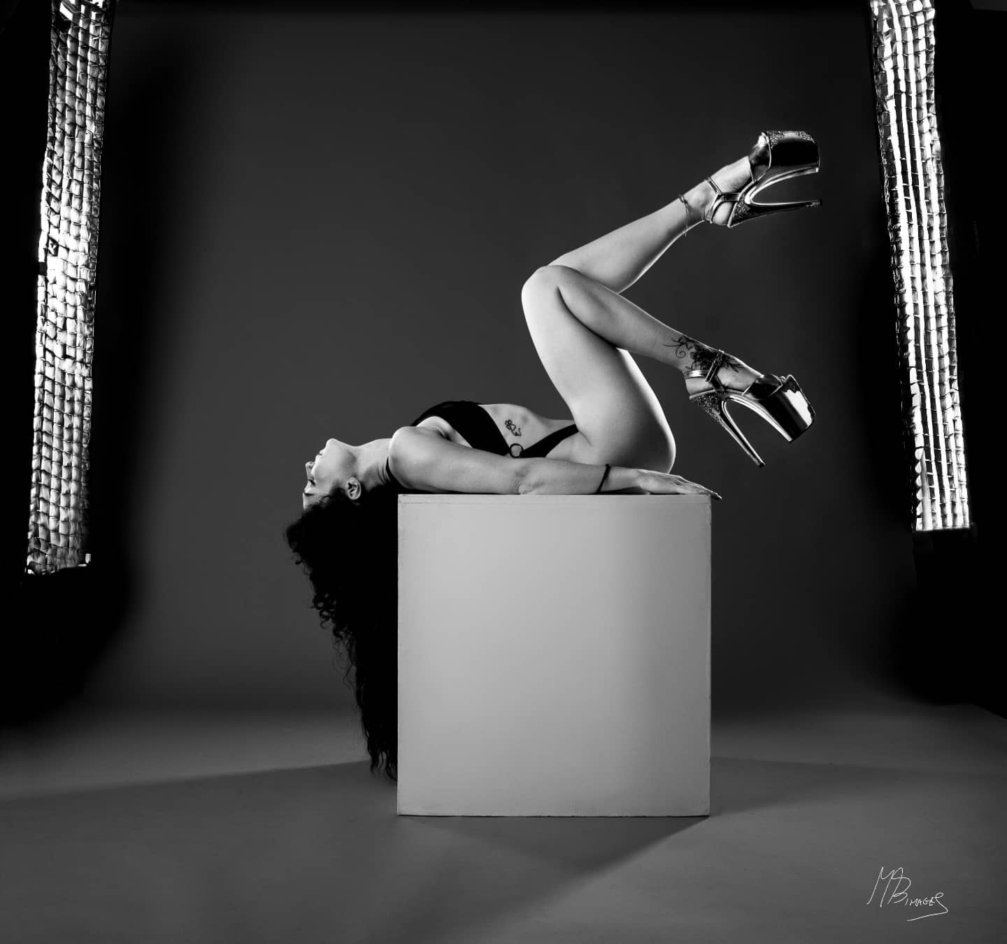 BN - Eleonora - POLE DANCE