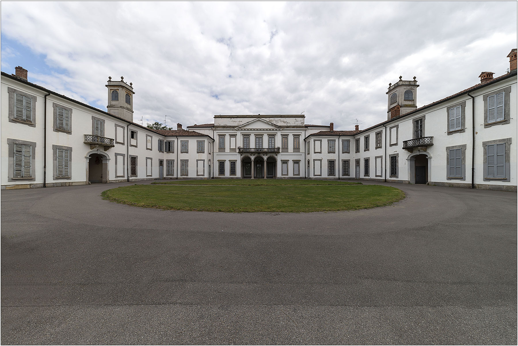 La biblioteca del parco di Monza