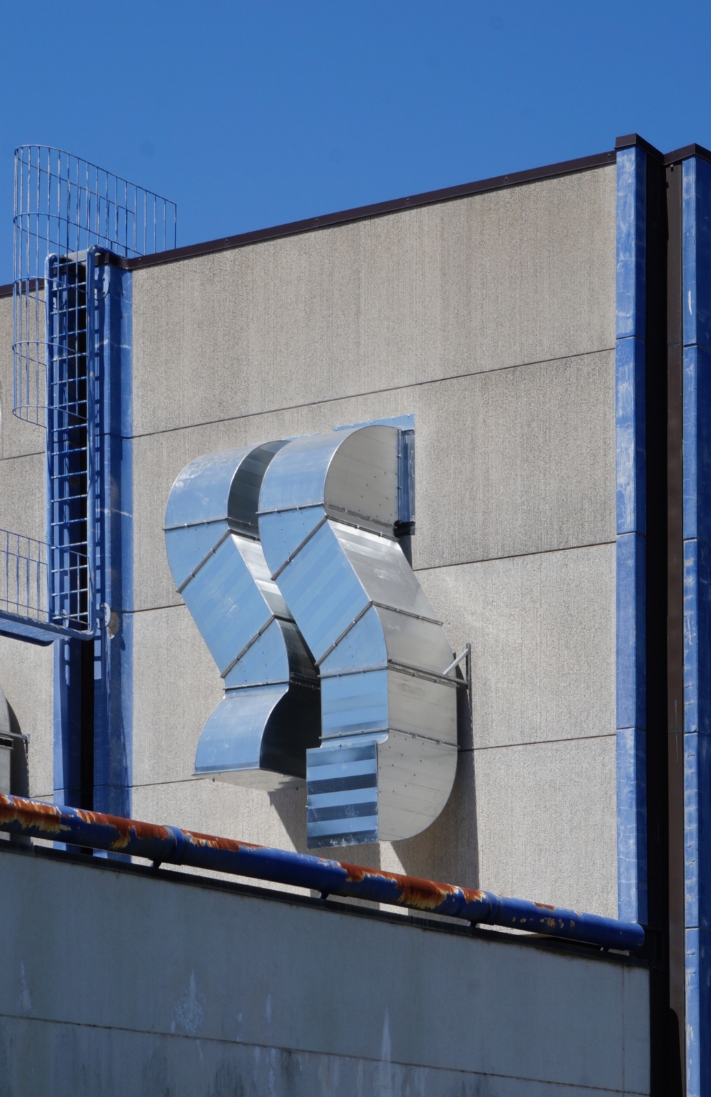 Nuovissimo vs. arruginitissimo