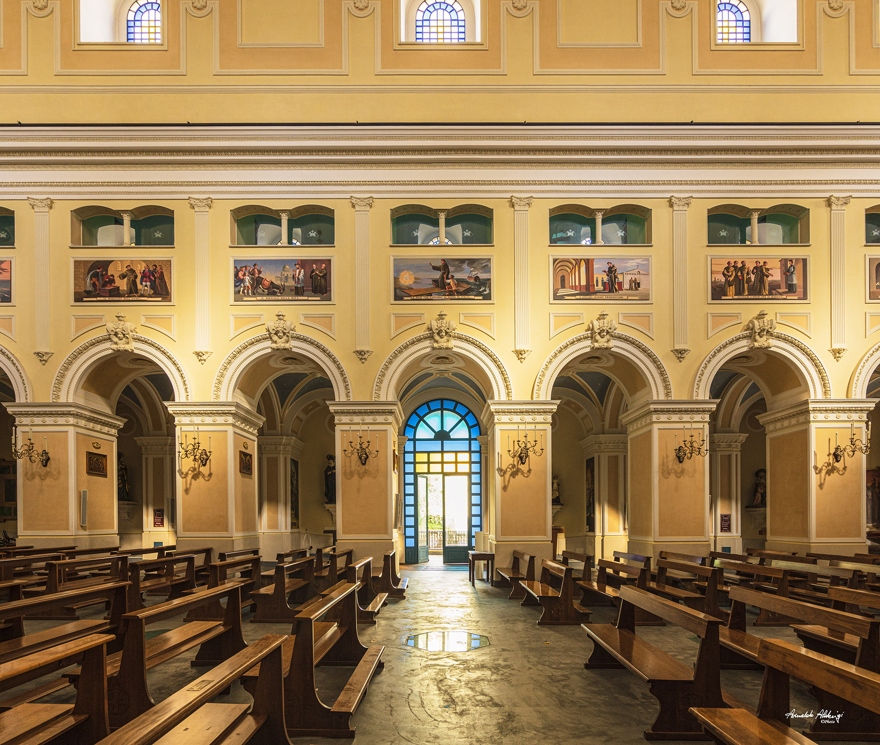 Chiesa di San Francesco e Sant'Antonio.Cava de'Tirreni.