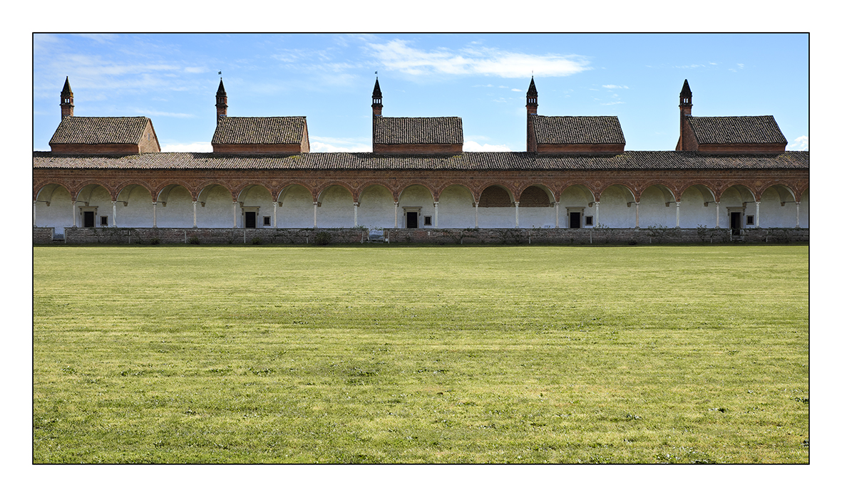 Certosa di Pavia, chiostro grande (particolare).
