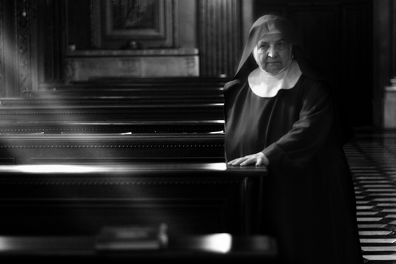 Ritratto ambientato bn