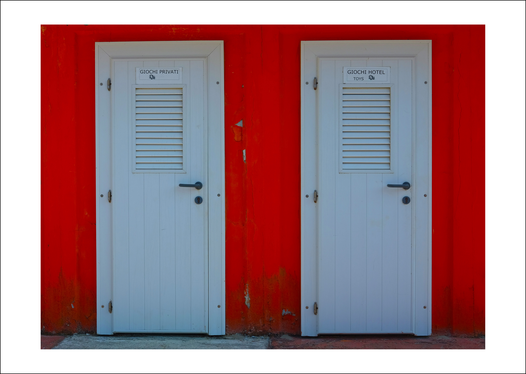 Ognuno ha i suoi  giochi...