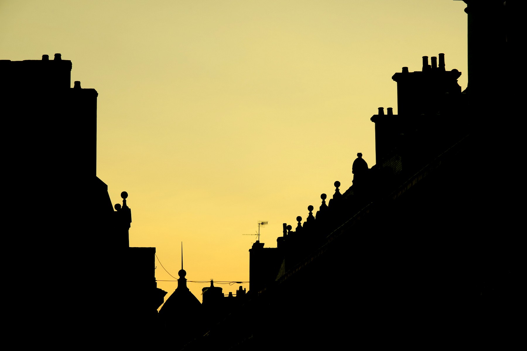 Silhouette al tramonto