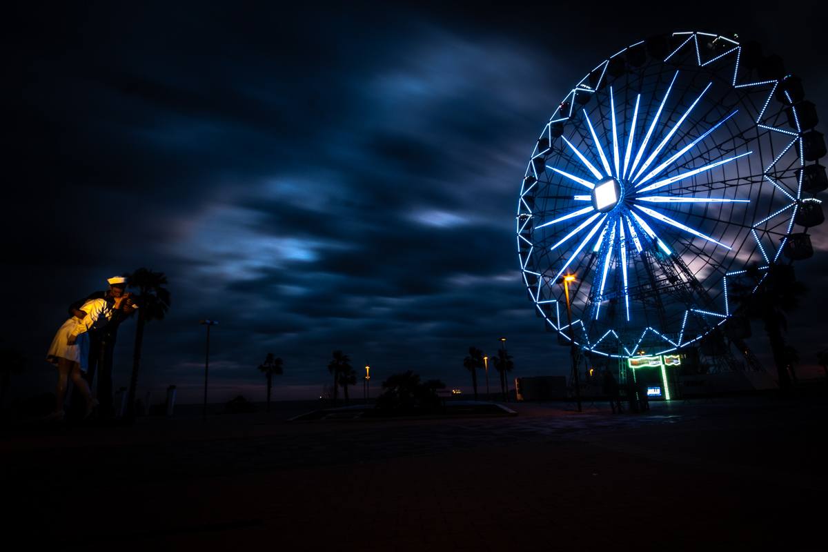 The Kiss and the Wheel