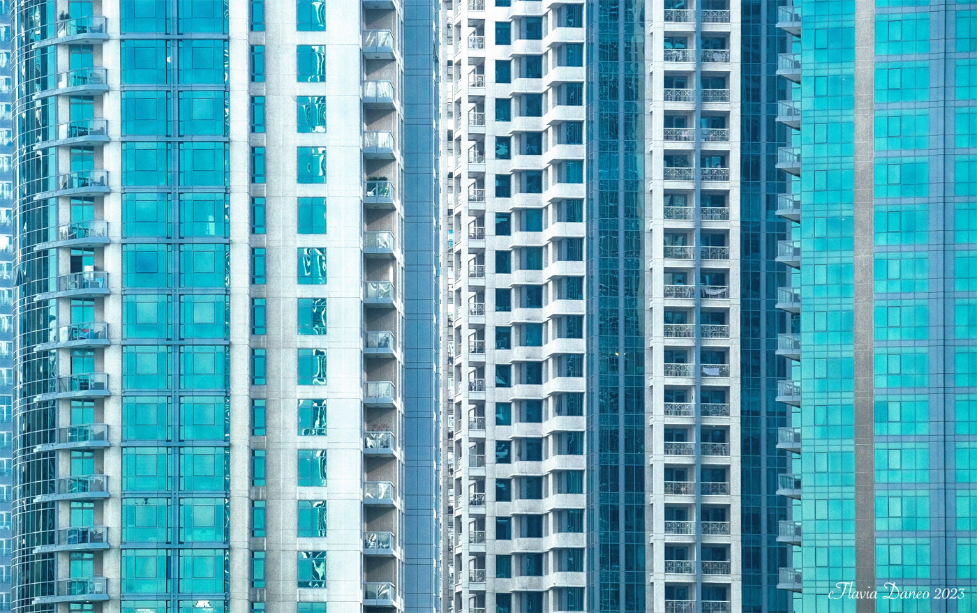 Anonimato azzurro mare