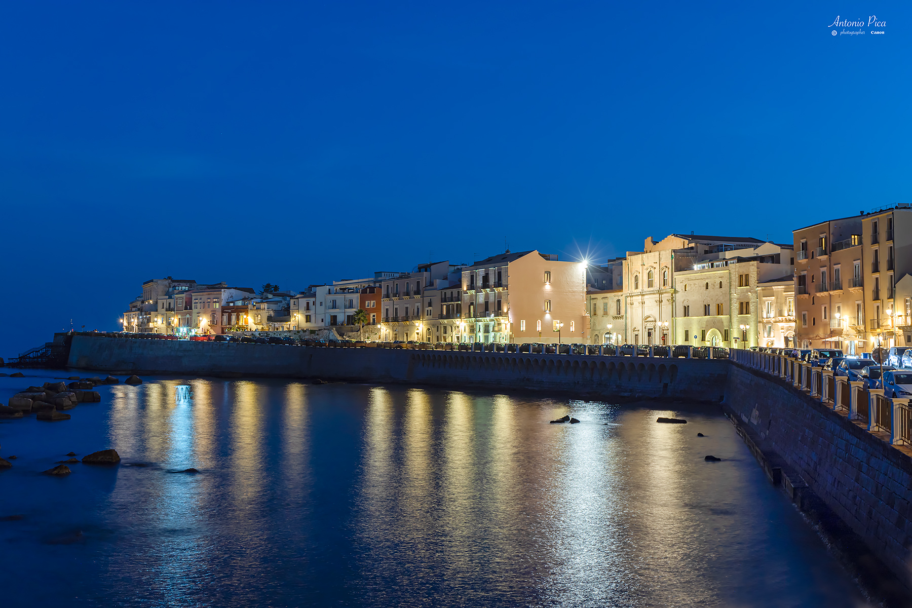 Ora blu al Lungomare Ortigia.