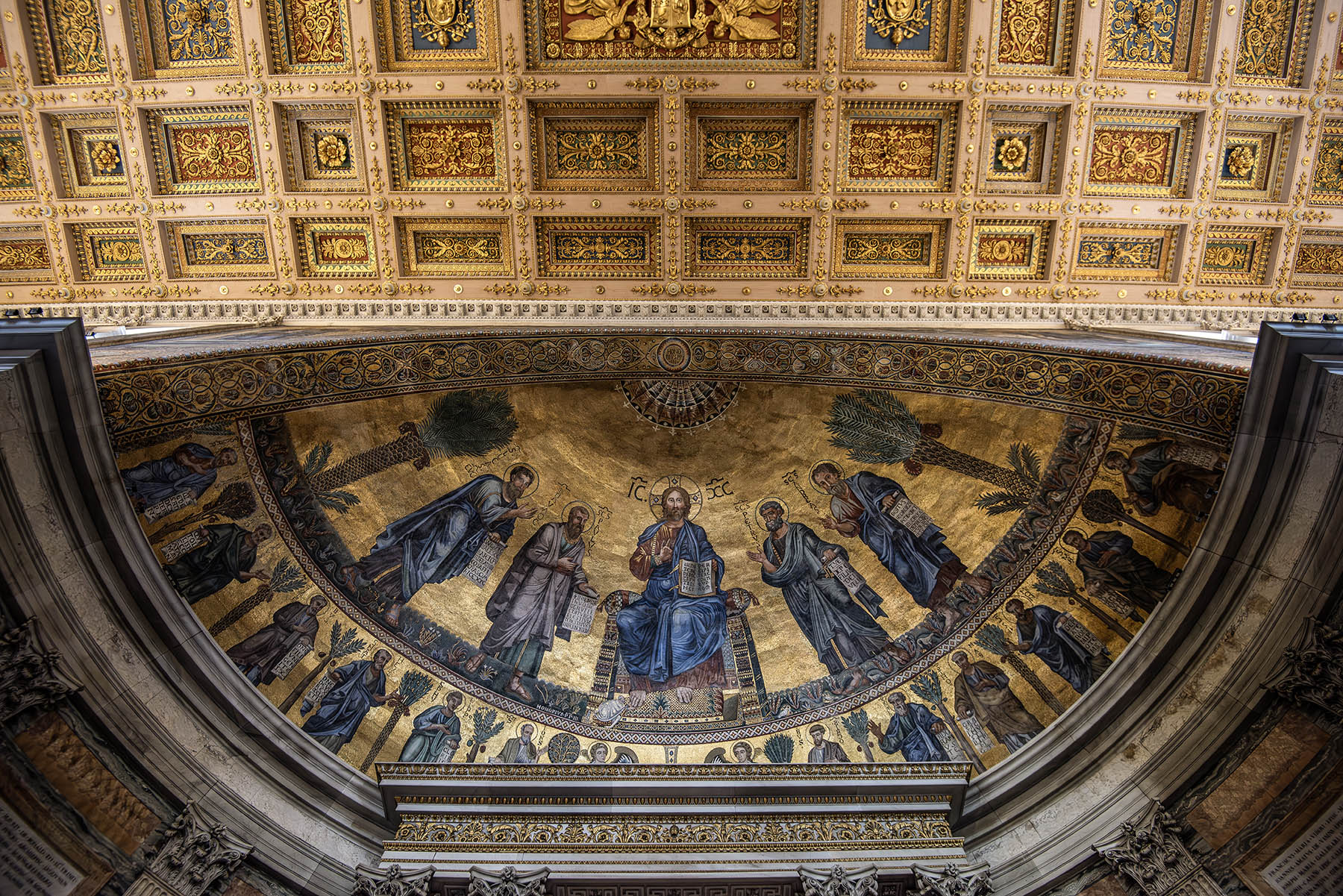 SanPaolo_fuori_lemura_RM_Ago2024_1