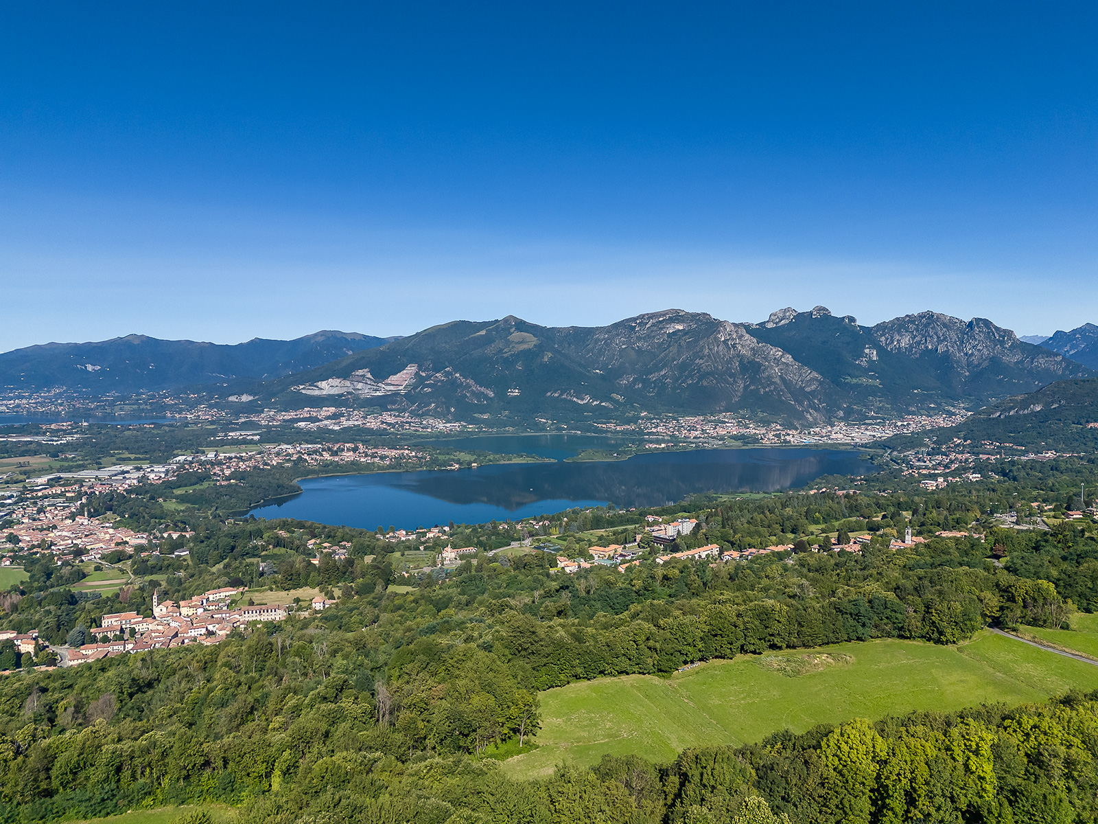Primo volo sul lago di Annone (Lc)