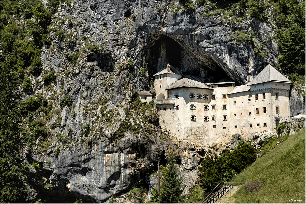 Castello di Predjama