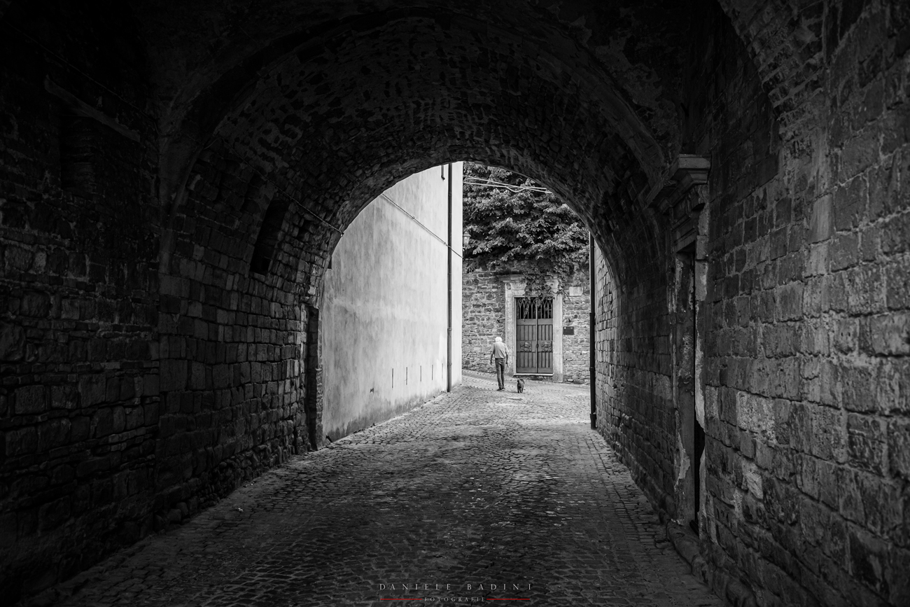 in fondo alla galleria