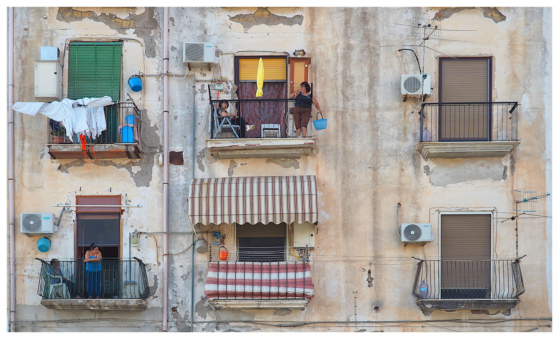 dettagli urbani a Pietrarsa