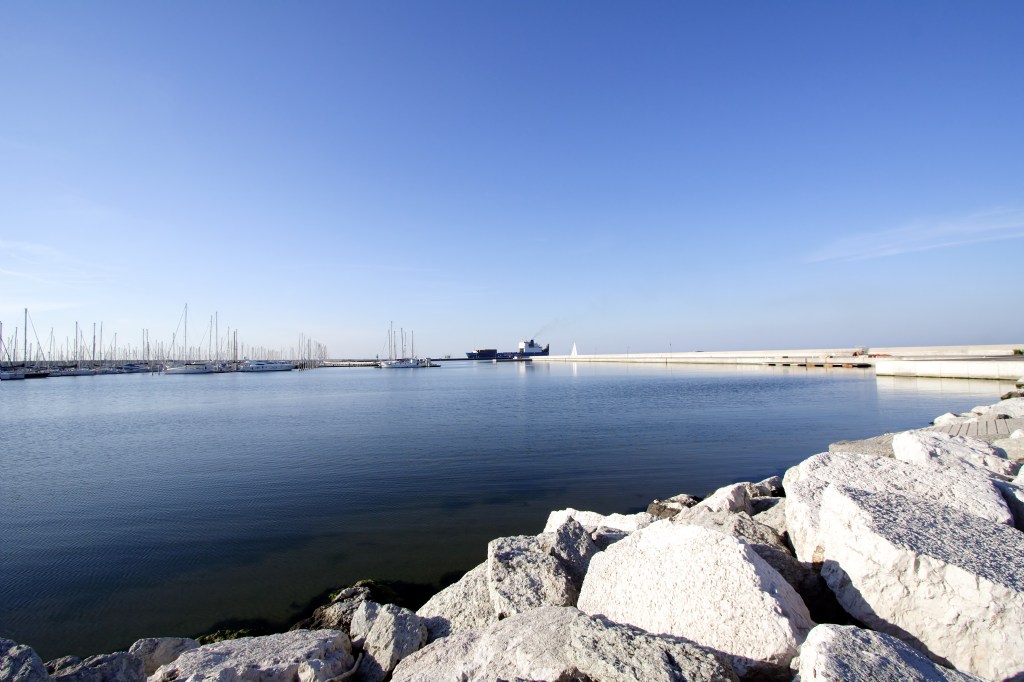Marina di Ravenna molo sud