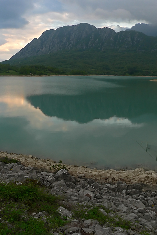 lago di Castel S. Vincenzo