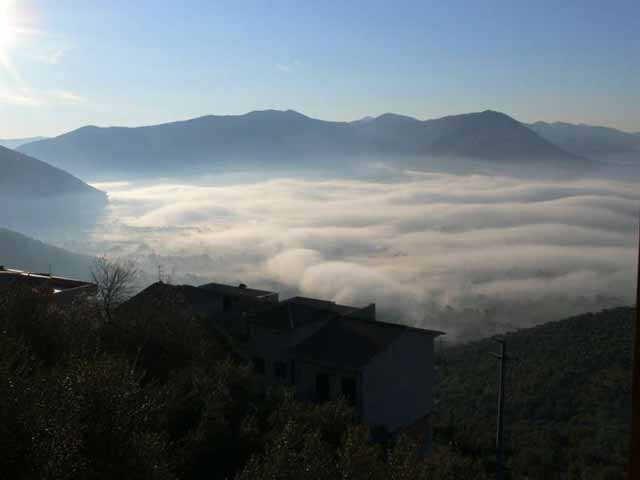 Nebbia sotto Maenza