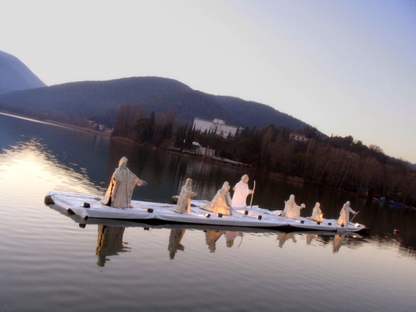 Presepe emerso per linee convergenti