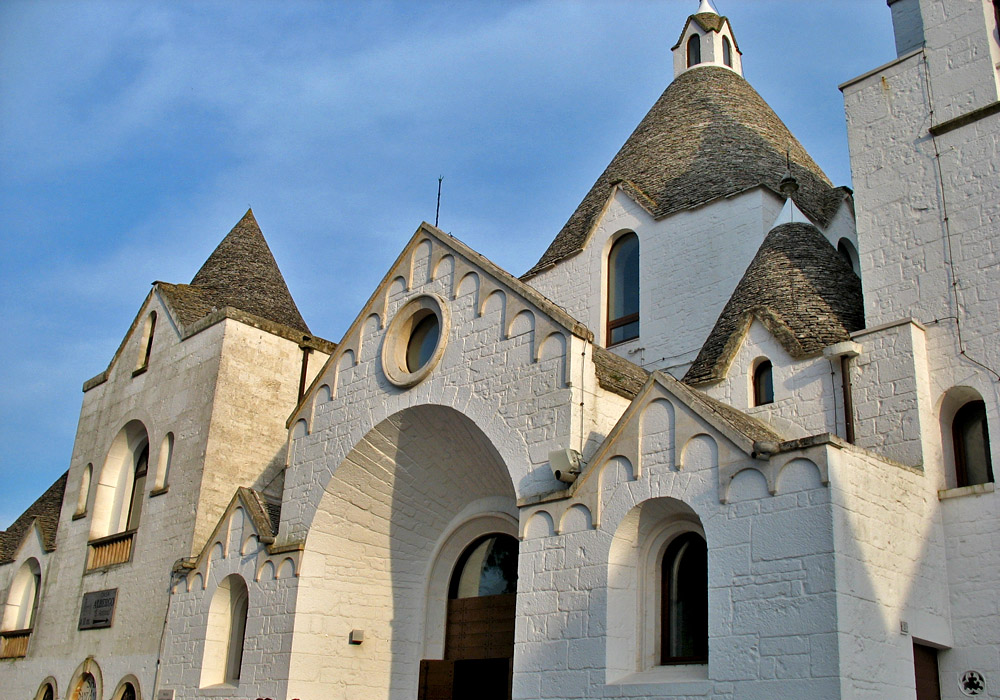 Chiesa-Trulli