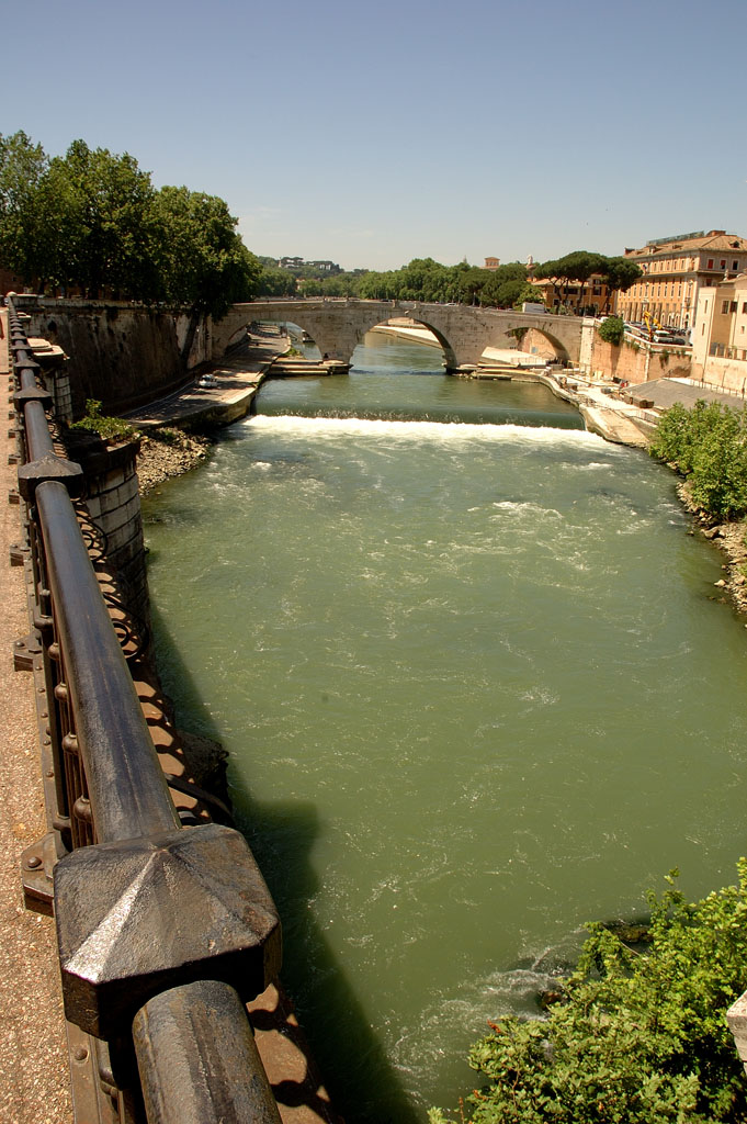 tevere a roma 2