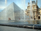 Il louvre (esterno)
Fuji A202