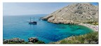 Una caletta nella costa della Croazia. 
(Assemblaggio di 2 foto)