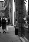 in ginocchio in ginocchio