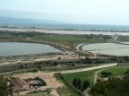 vista dall'alto delle saline di cagliari