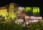 come per incanto tra i cespugli mi apparve quel castello come per incanto tra i cespugli mi apparve quel castello