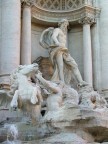 fontana di trevi... particolare