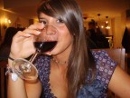e il vino scorre...lento.. e il vino scorre...lento..