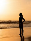 capita anche a te, di pensare che al di là del mare... capita anche a te, di pensare che al di là del mare...