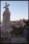 Chiesa di San Francesco, Gaeta (LT) 
La statua sembra voler proteggere la citt� dall'alto della sua posizione.
Come al solito commenti e critiche sembre ben accette
