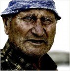 la foto non � mia. questo � un fotoritocco con tecnica dragan ma proprio alla lontana visto che sono un principiante, spero di perfezionarmi!!