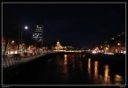 fiume,luna e citta in notturna fiume,luna e citta in notturna