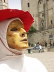 La posa della statua vivente La posa della statua vivente