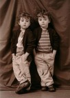 scugnizzi " i piccoli bulli" scugnizzi " i piccoli bulli"