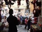 Sulla soglia della bottega Sulla soglia della bottega