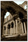Archi e Colonne a San Galgano Archi e Colonne a San Galgano