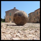 Una foto scattata sull'isola di St Margherita in Francia.
E' la prima volta che mostro delle mie foto. Mi piacerebbe sapere cosa ne pensate.
