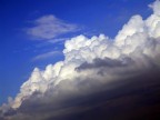 Il Cielo è Blu sopra le Nuvole Il Cielo è Blu sopra le Nuvole