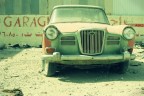 Azadi Garage 2 - Bahrain, Febbraio 2007. Canon Ixus 800 IS.
Cross Processing.