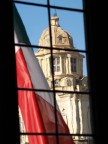 Torino: cupola di S.Lorenzo vista da Palazzo Madama....
l'effetto "acquoso" nn � il risultato di fotoritocco, ma dipende dal vetro della finestra molto antico!!!