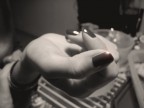 La mano.. La mano..
