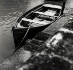 Foto di prova scattata con una yashica MAT124 G biottica 6x6 (mitica). Pellicola Kodak T-Max 100 ISO
Tempo di esposizione 1/125 Diaframma: 8