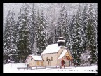 nevicata, lago di braies nevicata, lago di braies