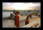 Isola di Procida.
Sullo sfondo � visibile il profilo dell'isola di Ischia.

SONY DSC-R1