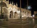 Piazza San Marco in notturna Piazza San Marco in notturna