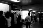 E' stata scattata nel sottopassaggio della stazione di Bologna con una Yashica fx-3 e con obiettivo Yashica ml 28mm. Cerco di rappresentare piani temporali diversi (tempo di lavoro veloce delle persone che passano in primo piano e tempo meditativo del soggetto) l'impressione che volevo comunicare � la sensazione di quando per un attimo si esce dagli automatismi quotidiani e ci si accorge di quanto � veloce il ritmo della vita.

forza avanti tutta con suggerimenti, critiche e commenti!